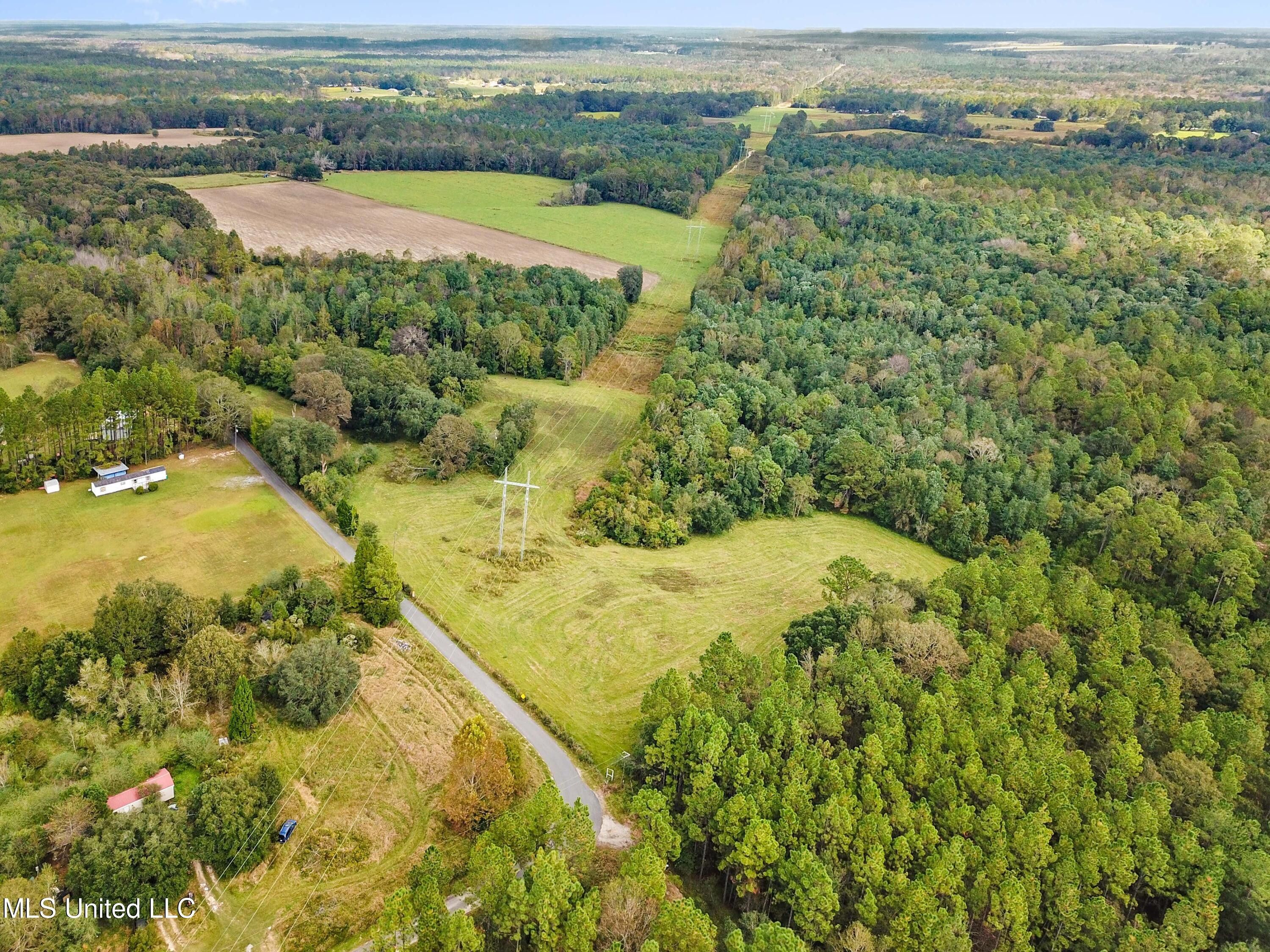 Lucedale, Jackson County, MS Undeveloped Land, Lakefront Property