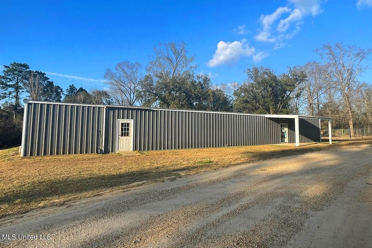 Lucedale, County, MS Commercial Property, House for sale