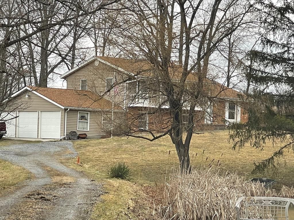 Peterstown, Monroe County, WV House for sale Property ID 412777645