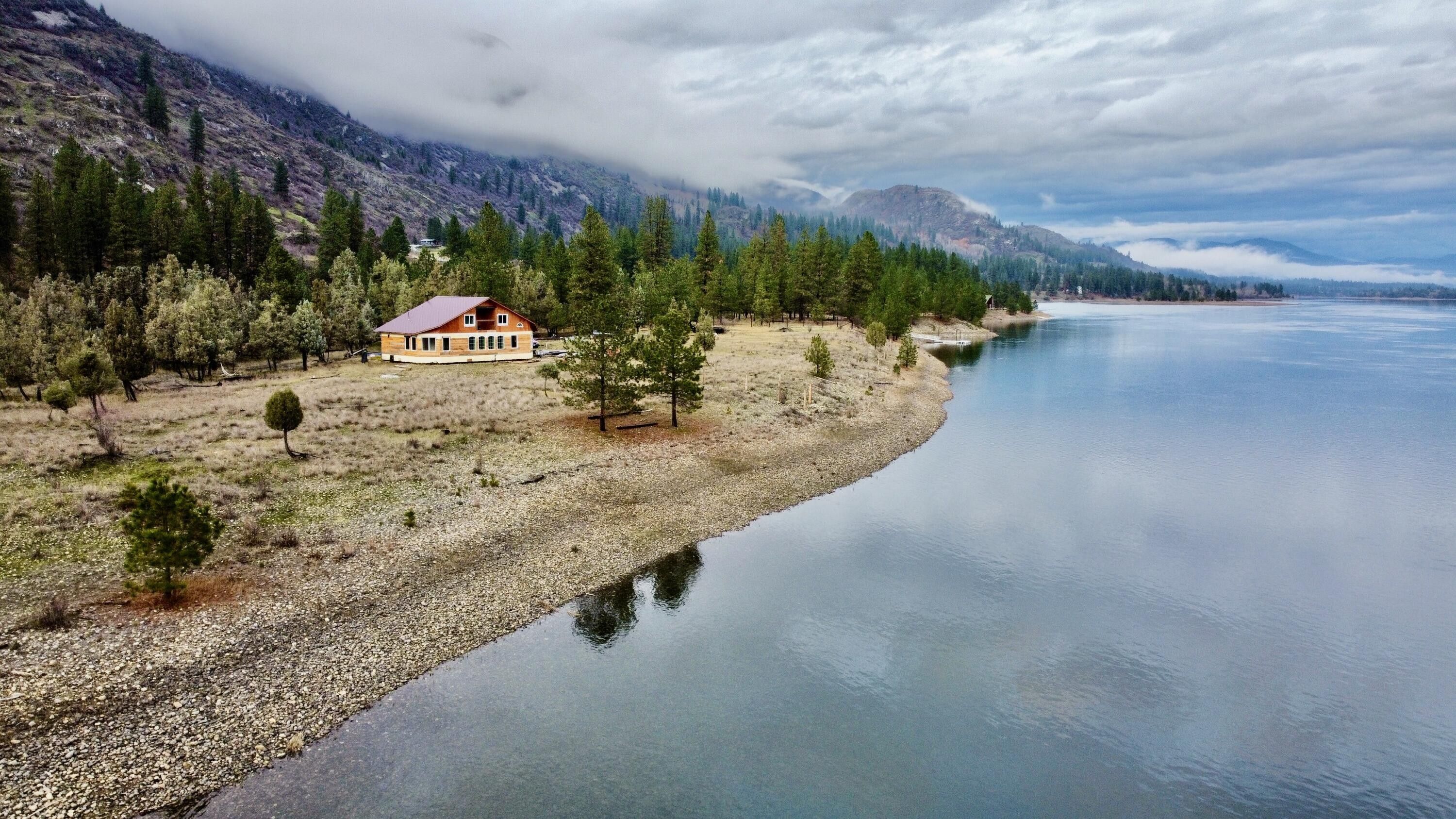 Northport, Stevens County, WA Lakefront Property, Waterfront Property