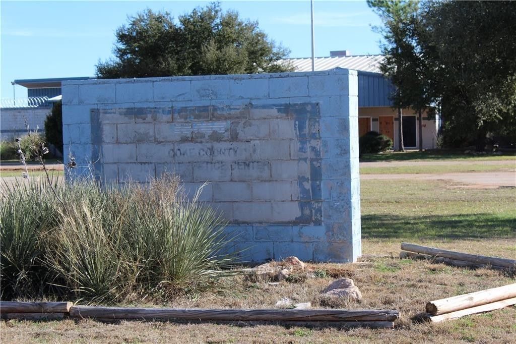 Bronte, Coke County, TX Commercial Property, House for sale Property ID