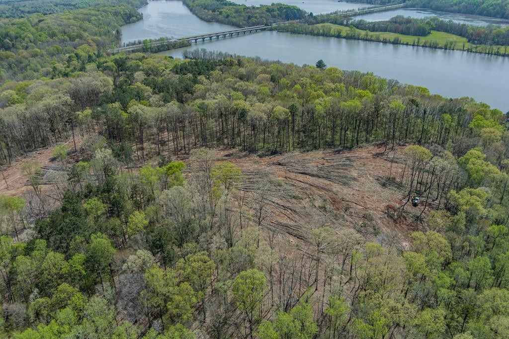 Bracey, Mecklenburg County, VA Farms and Ranches, Lakefront Property