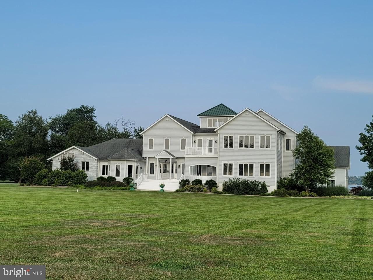 Queenstown, Queen Annes County, MD Lakefront Property, Waterfront