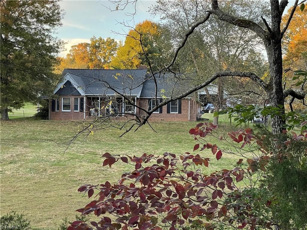 Pinnacle, Stokes County, NC House for sale Property ID 412031716