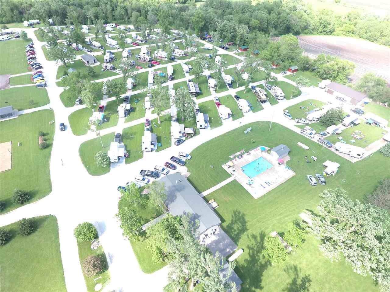 Hazleton, Buchanan County, IA Commercial Property, House for sale