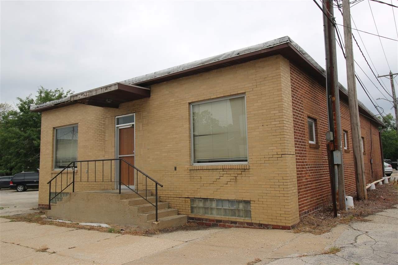 Oelwein, Fayette County, IA Commercial Property, House for sale