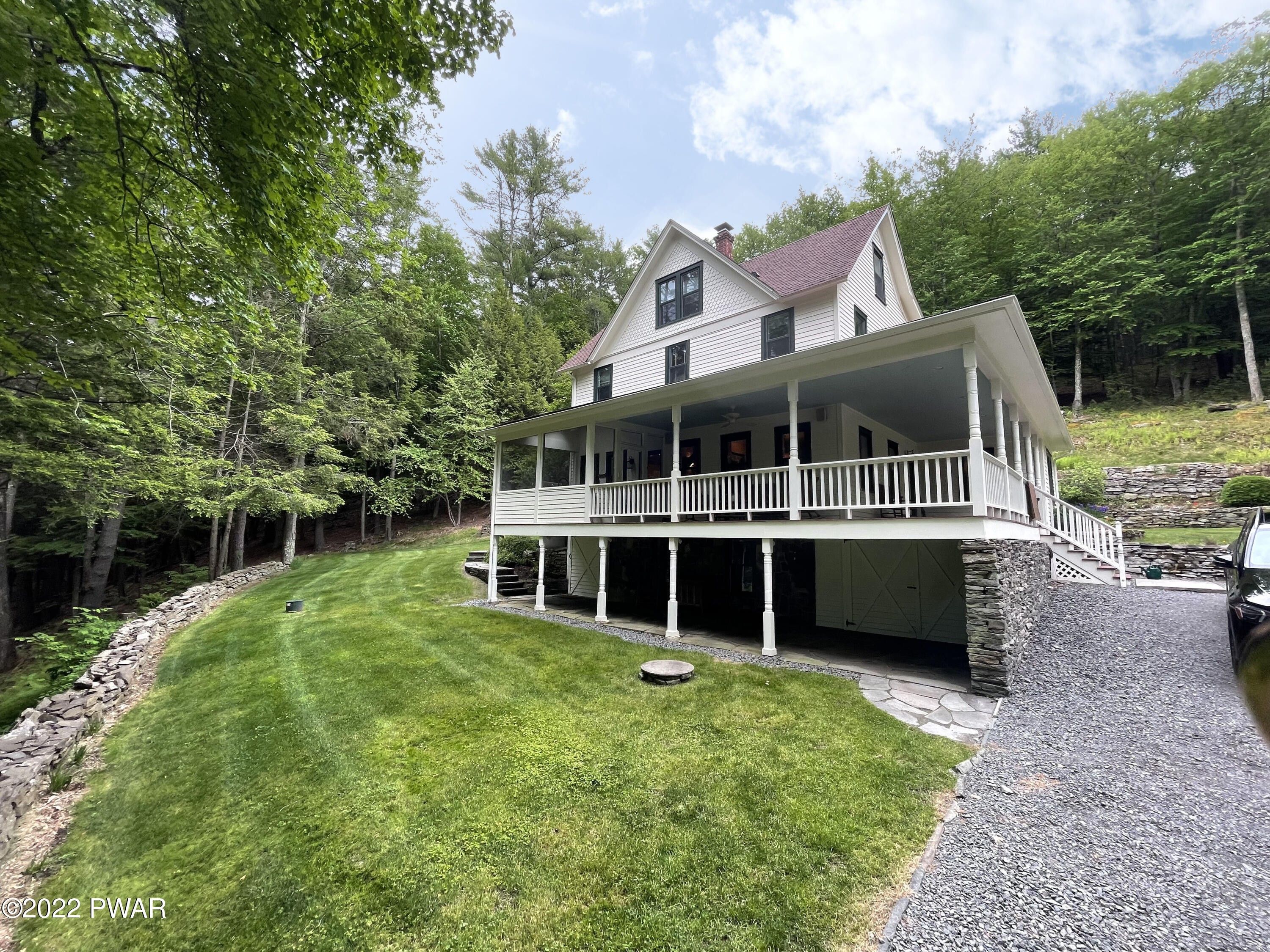 Shohola, Pike County, PA Lakefront Property, Waterfront Property, House