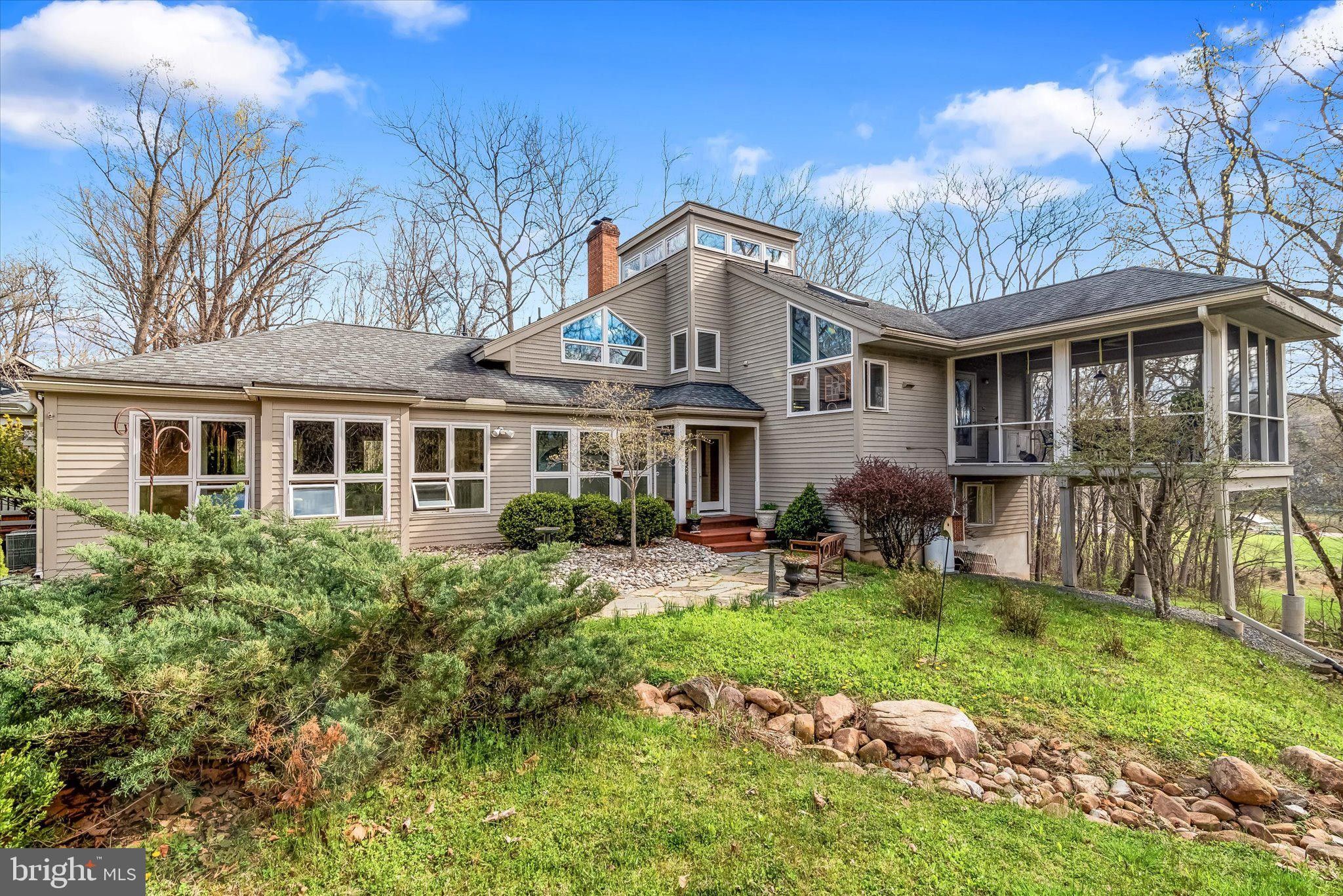 Martinsburg, Berkeley County, WV Lakefront Property, Waterfront