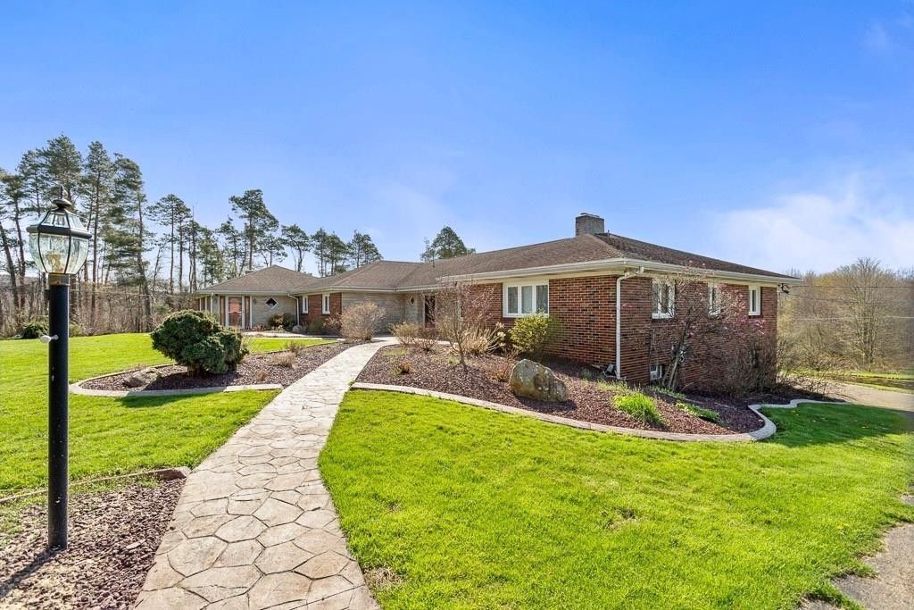 Meadville, Crawford County, PA House for sale Property ID 413383455