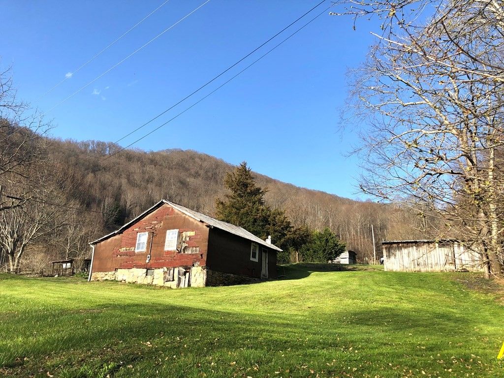 Clyde, Haywood County, NC Farms and Ranches for sale Property ID