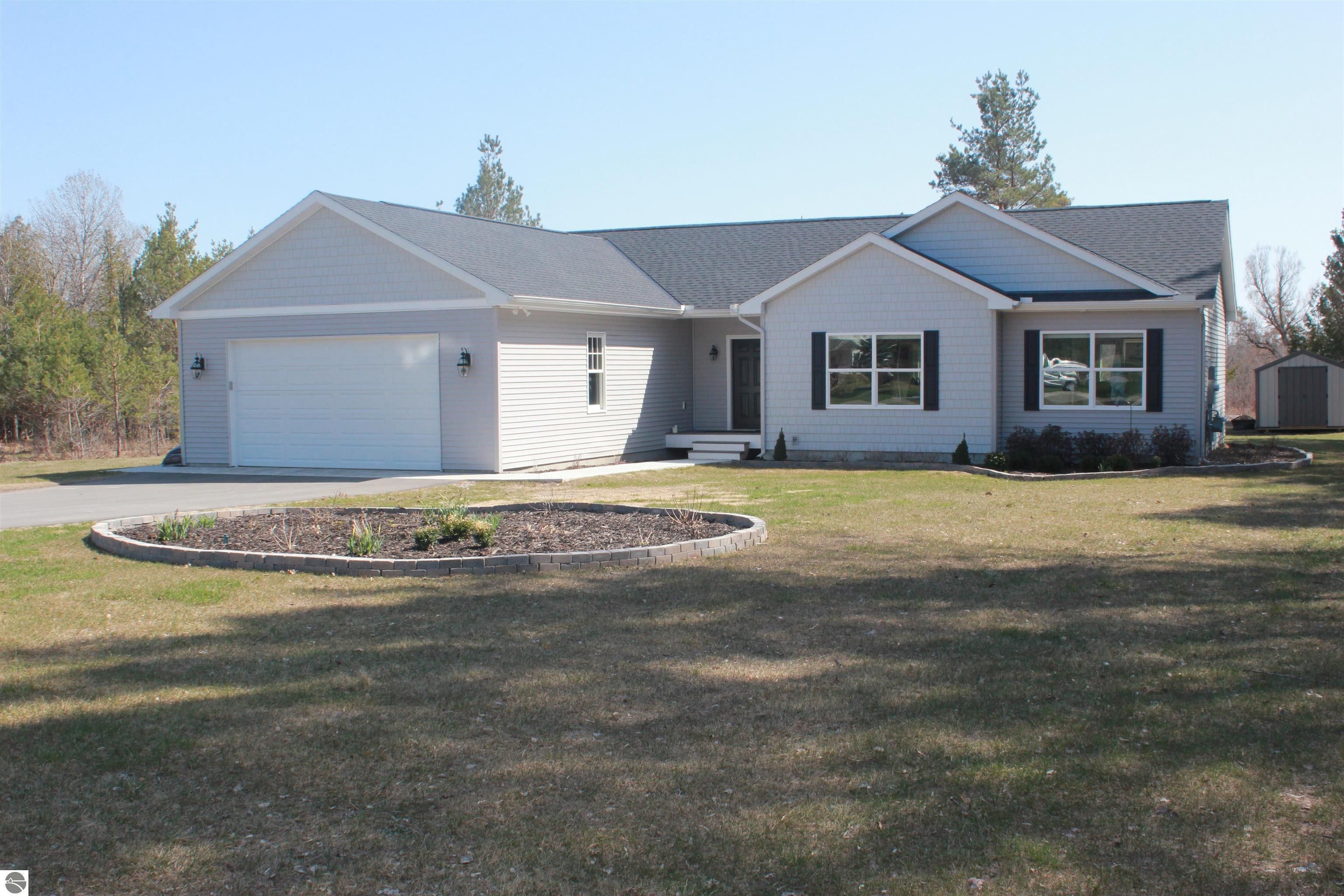 Alanson, Emmet County, MI Lakefront Property, Waterfront Property