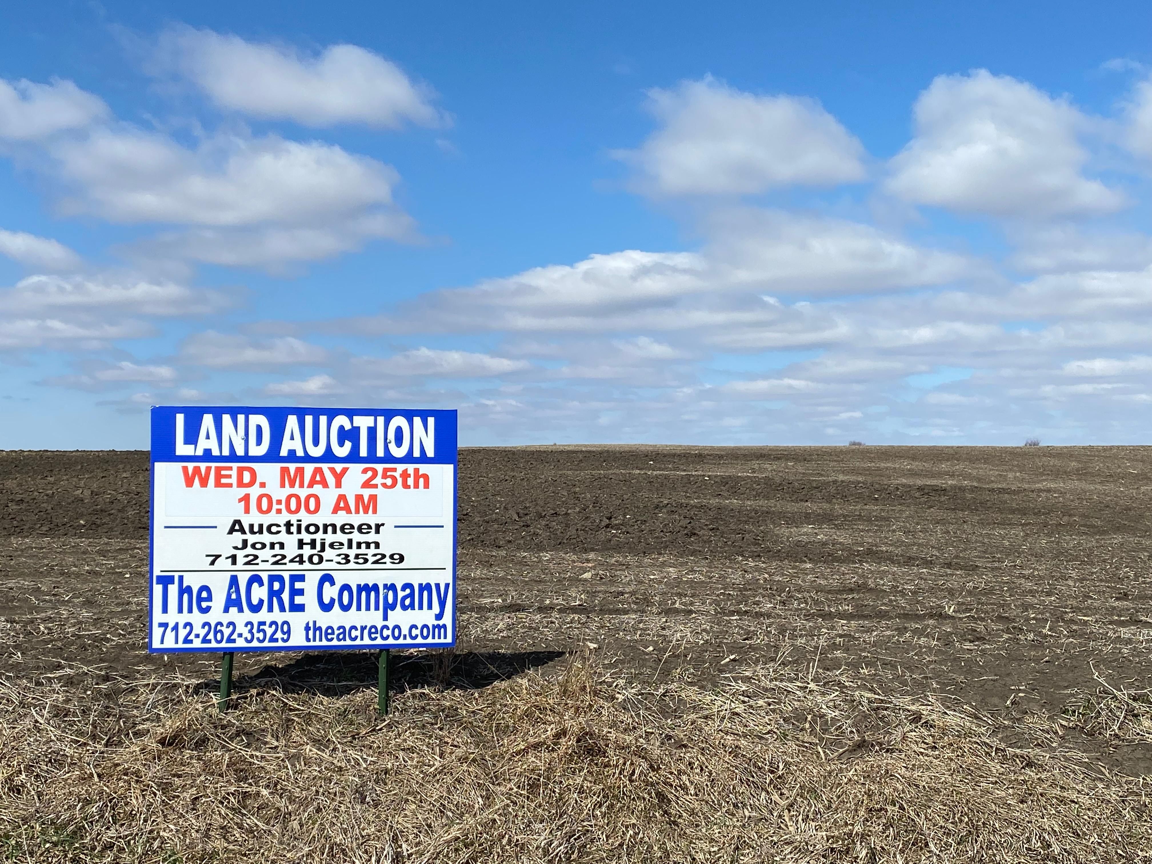 Lake Park, Dickinson County, IA Farms and Ranches for auction Property