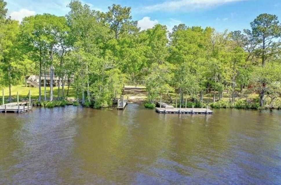 Sopchoppy, Wakulla County, FL Undeveloped Land, Lakefront Property