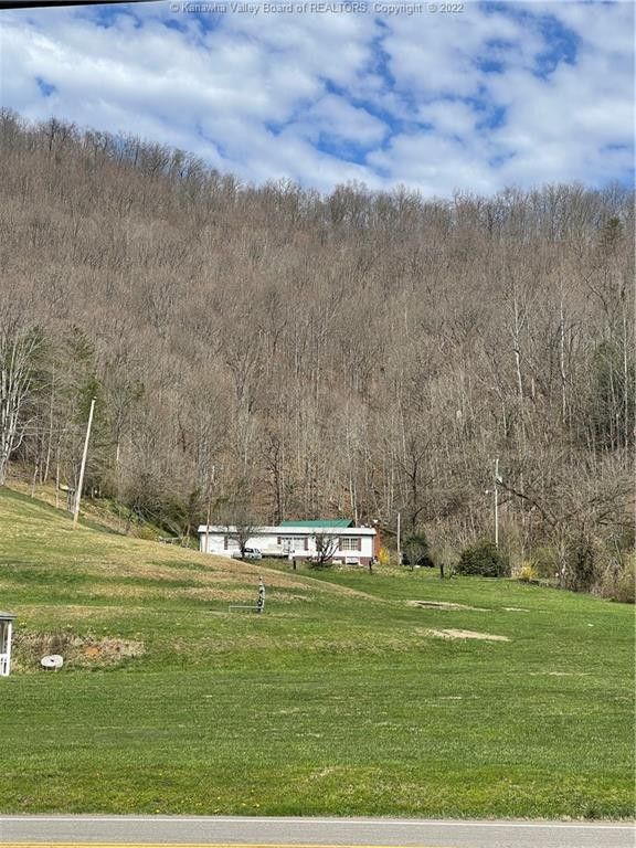 Harts, Lincoln County, WV Undeveloped Land, Homesites for sale Property