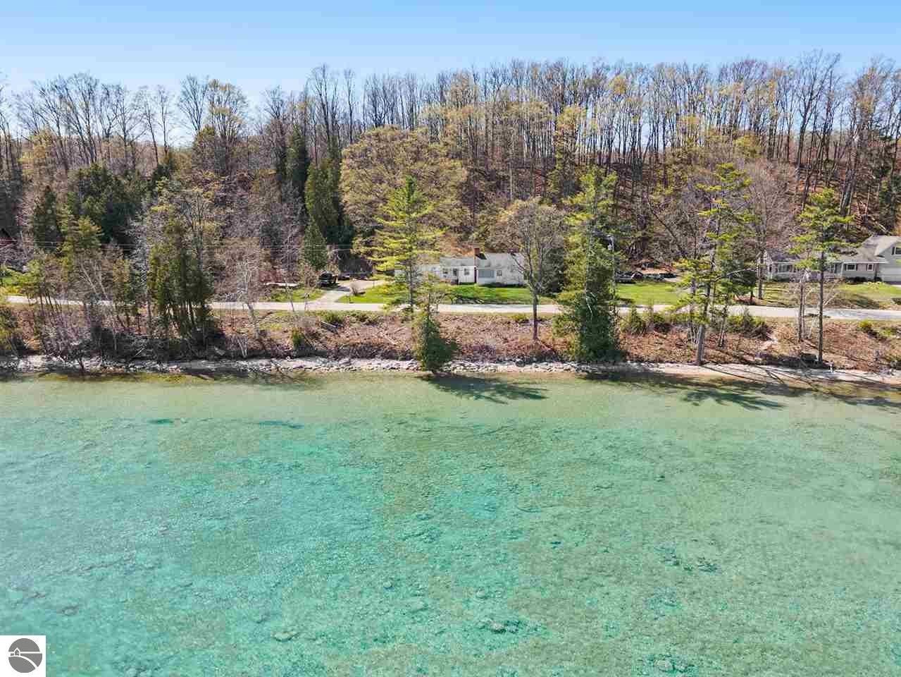 Traverse City, Grand Traverse County, MI Lakefront Property, Waterfront