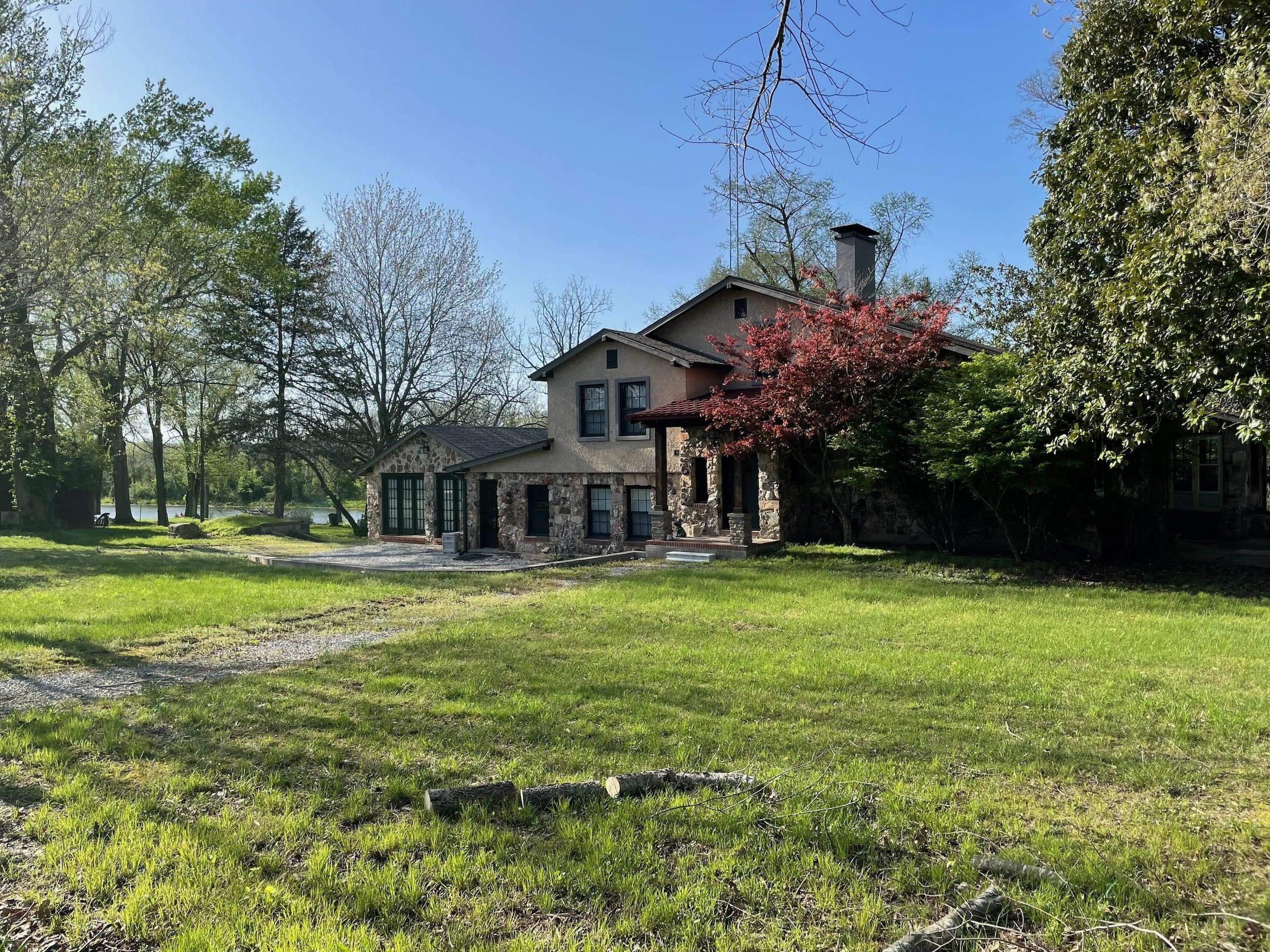 Houston, Texas County, MO Lakefront Property, Waterfront Property