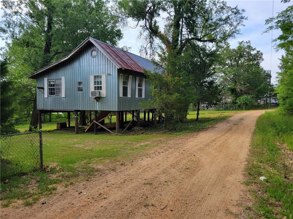 Colfax, Grant Parish, LA Lakefront Property, Waterfront Property, House