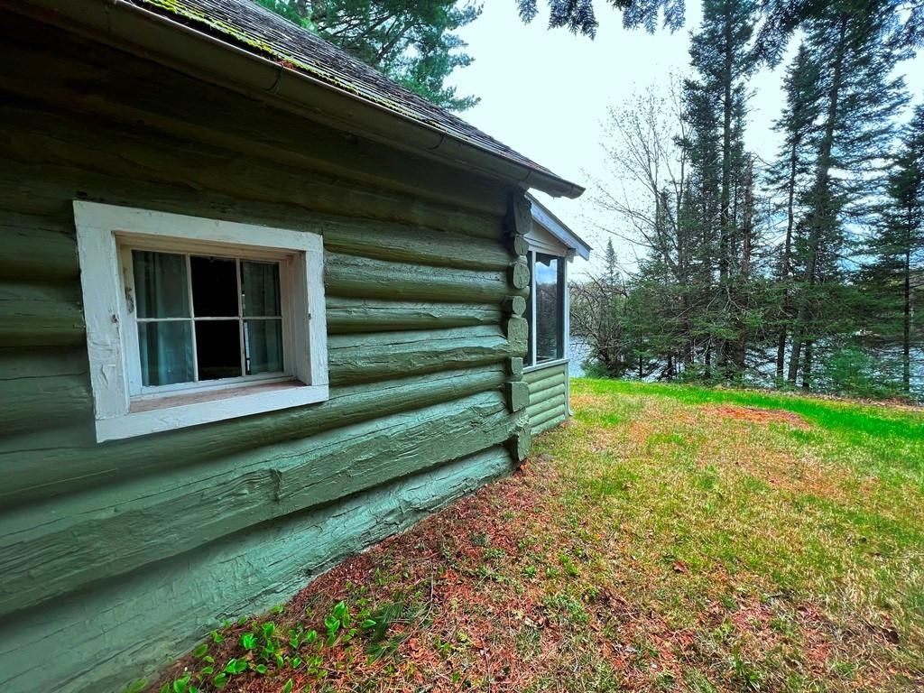 Watersmeet, Gogebic County, MI Lakefront Property, Waterfront Property