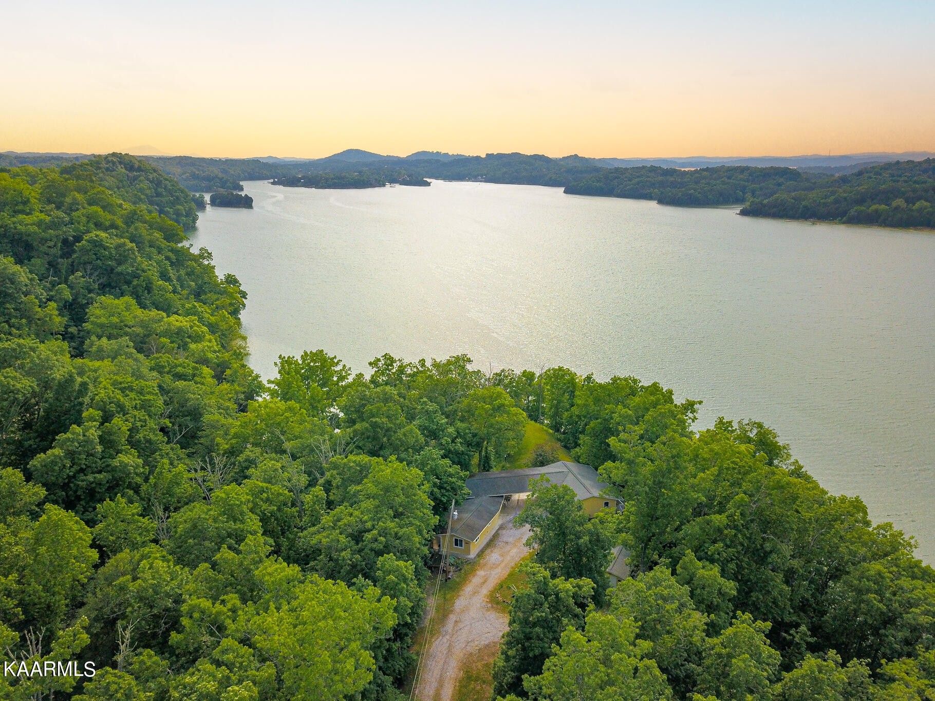 Dandridge, Jefferson County, TN Lakefront Property, Waterfront Property