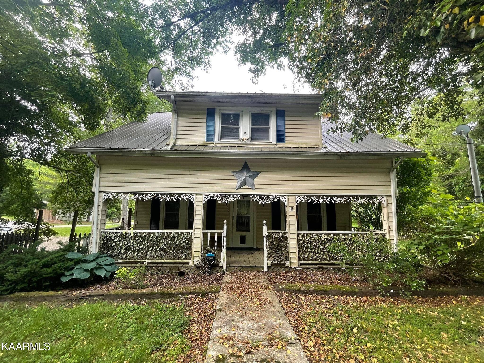 Jamestown, Fentress County, TN House for sale Property ID 413646434