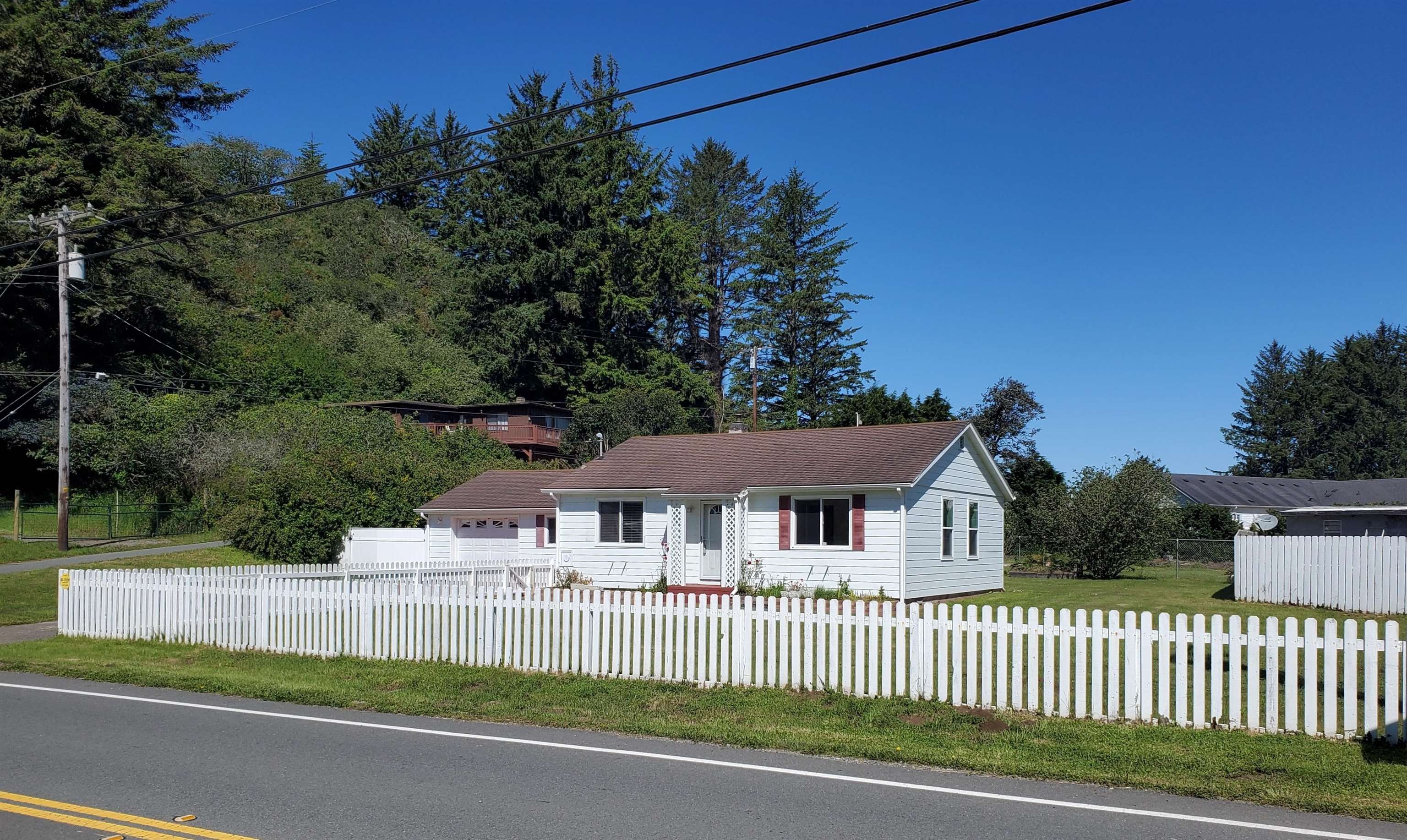 Smith River, Del Norte County, CA Commercial Property, House for sale