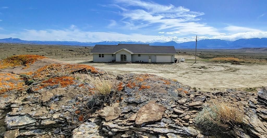 Powell, Park County, WY Recreational Property, Horse Property, House