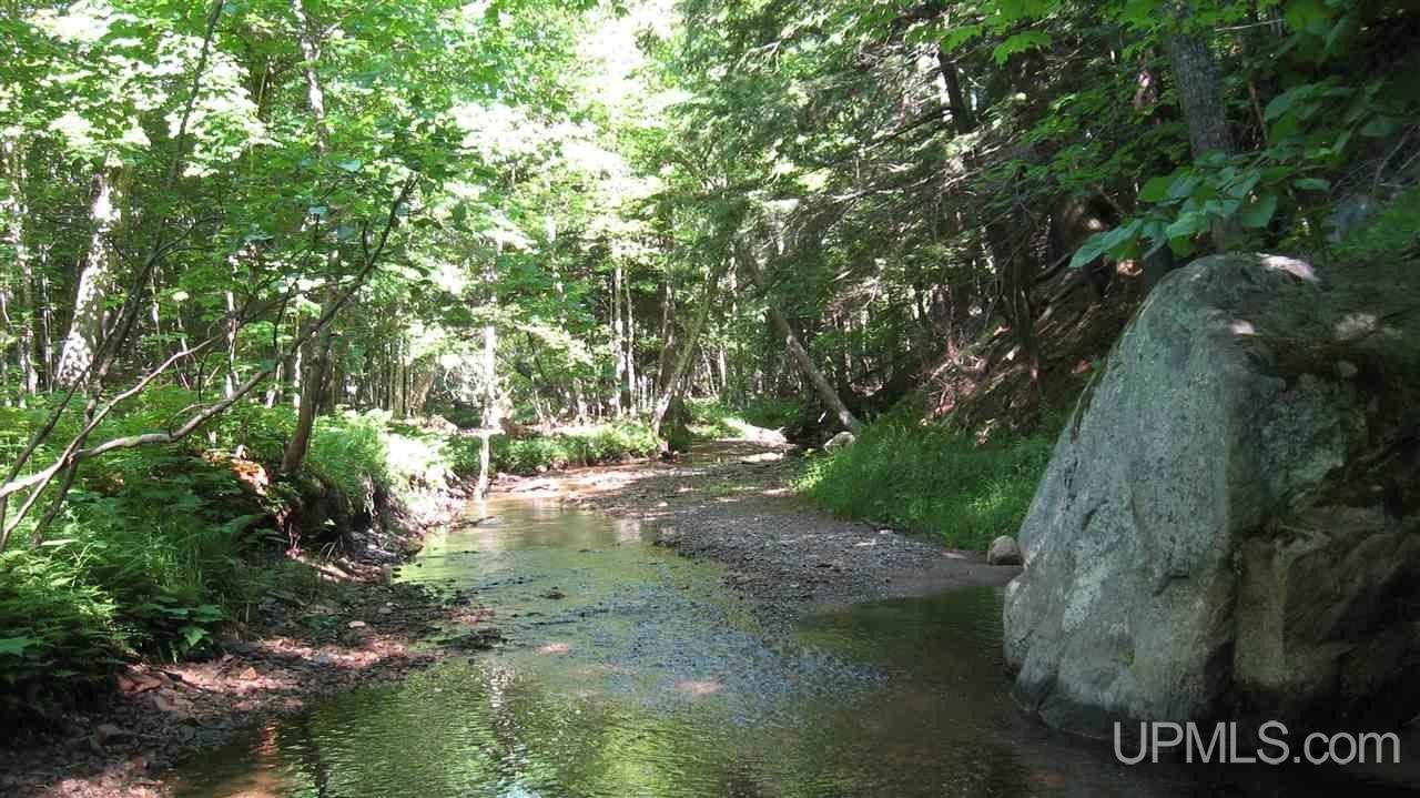 Marquette, Marquette County, MI Undeveloped Land, Lakefront Property