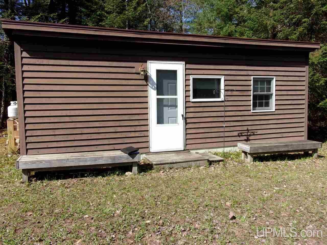 Munising, Alger County, MI Lakefront Property, Waterfront Property