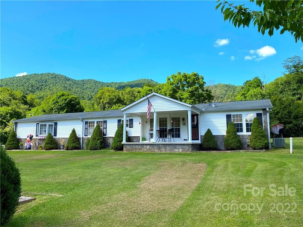 Bakersville, Mitchell County, NC House for sale Property ID 411522877