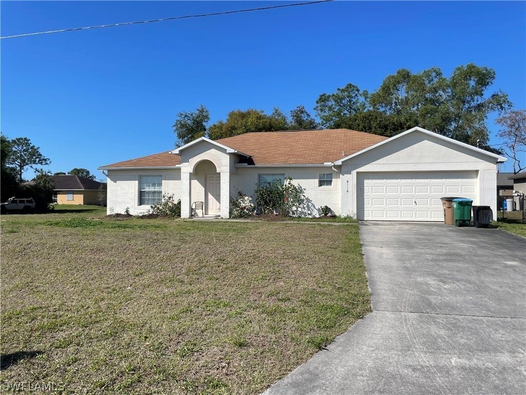 Cape Coral, Lee County, FL Lakefront Property, Waterfront Property