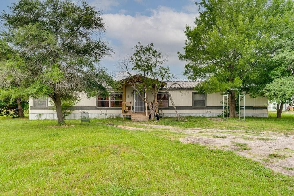 Wolfe City, Hunt County, TX House for sale Property ID 413690060