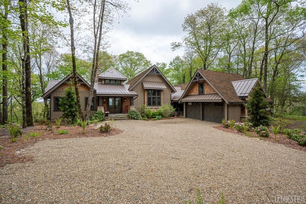 Glenville, Jackson County, NC House for sale Property ID 412681479