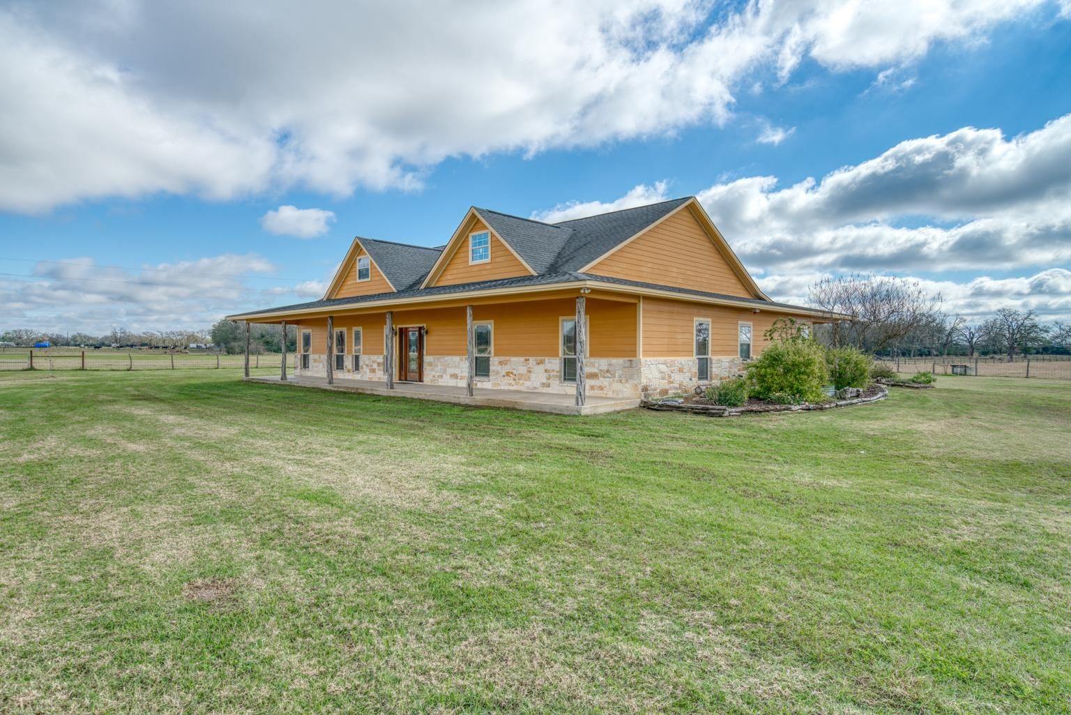 Midway, Madison County, TX Farms and Ranches, House for sale Property