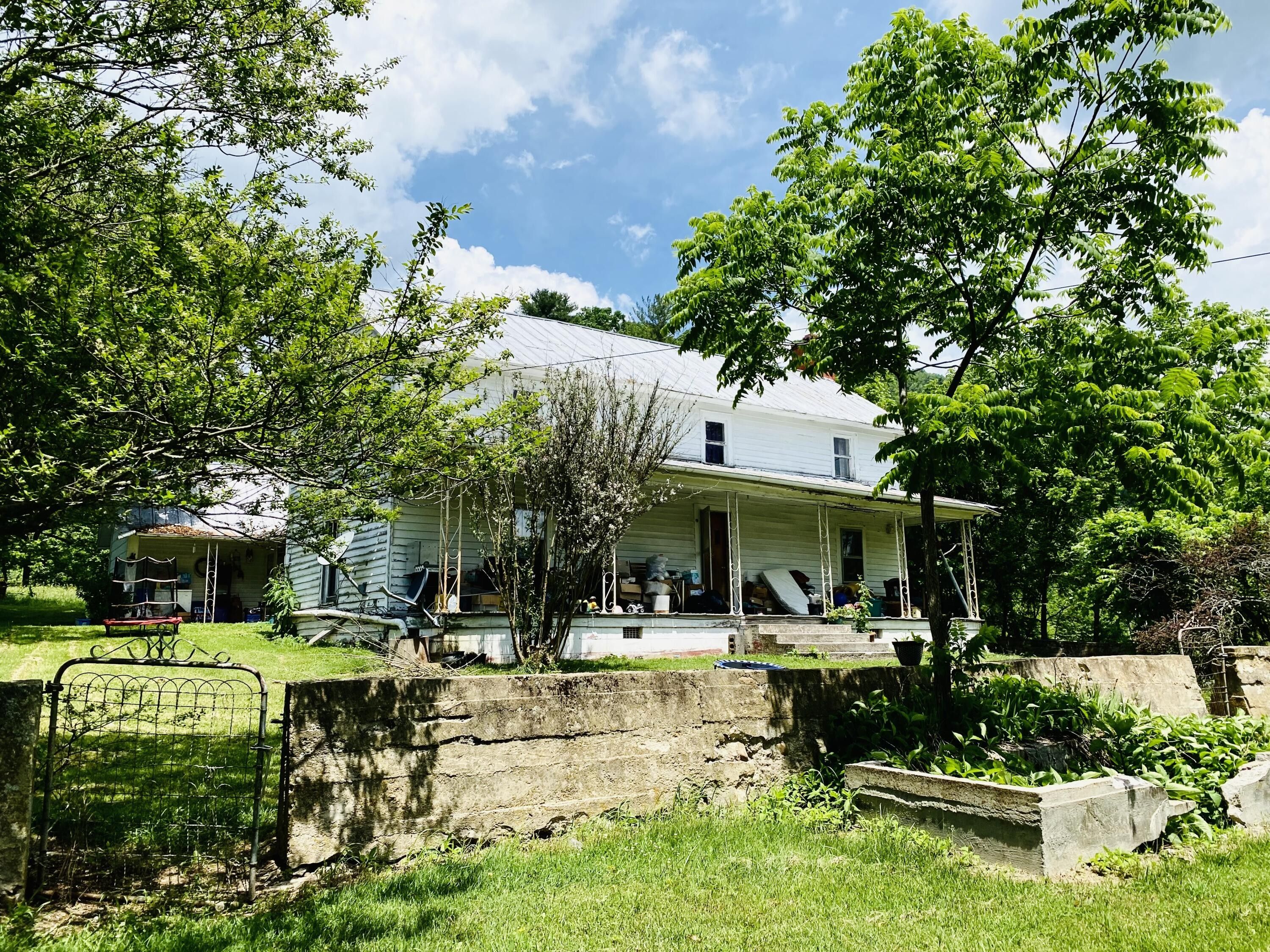 Mountain City, Johnson County, TN House for sale Property ID 413788726