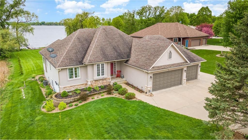 Faribault, Rice County, MN Lakefront Property, Waterfront Property, House for sale Property ID