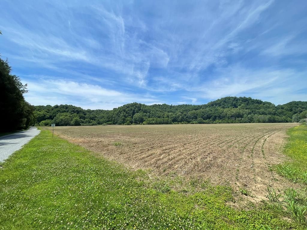 Jamestown, Russell County, KY Farms and Ranches for sale Property ID