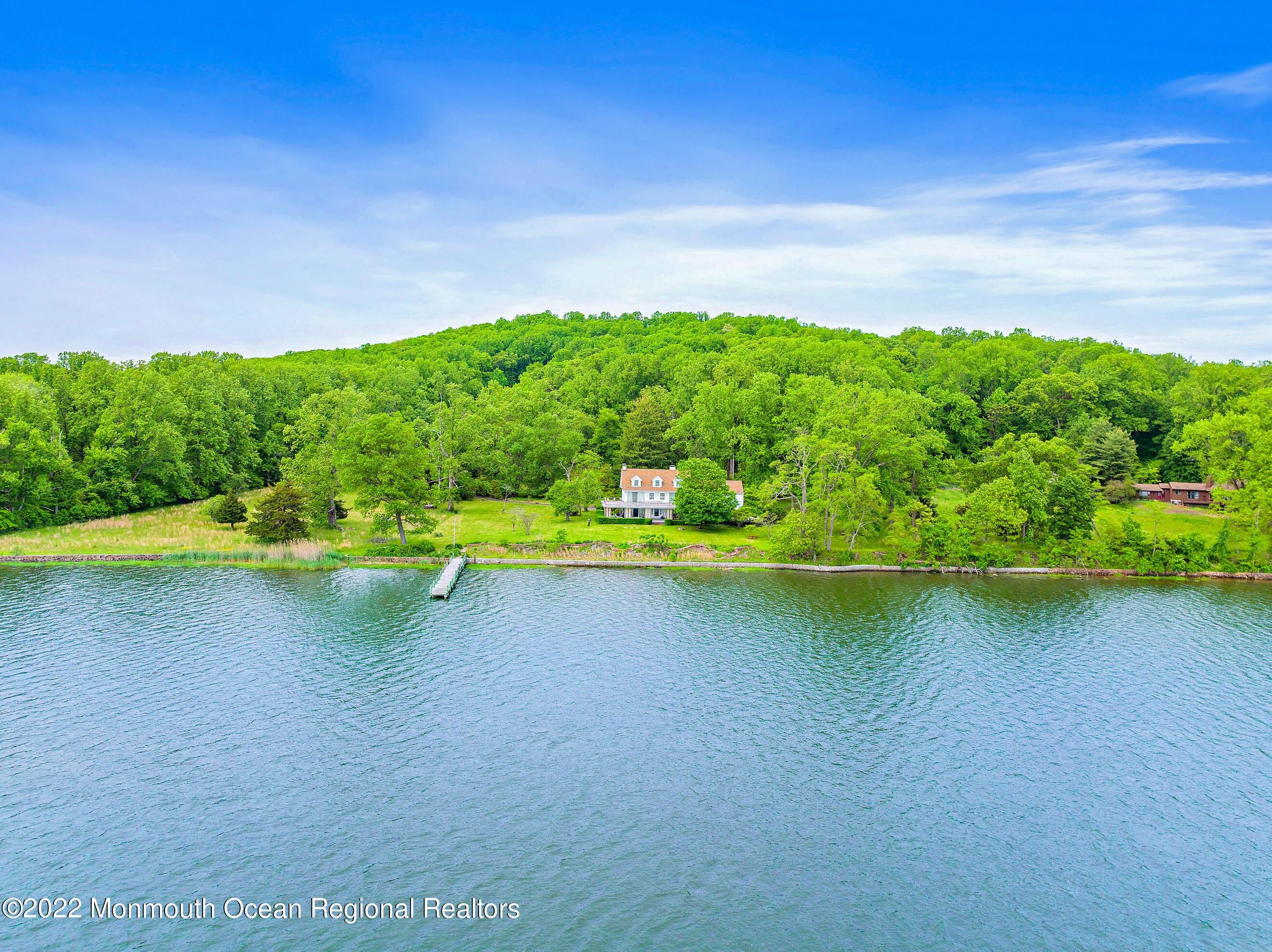 Locust, Monmouth County, NJ Lakefront Property, Waterfront Property
