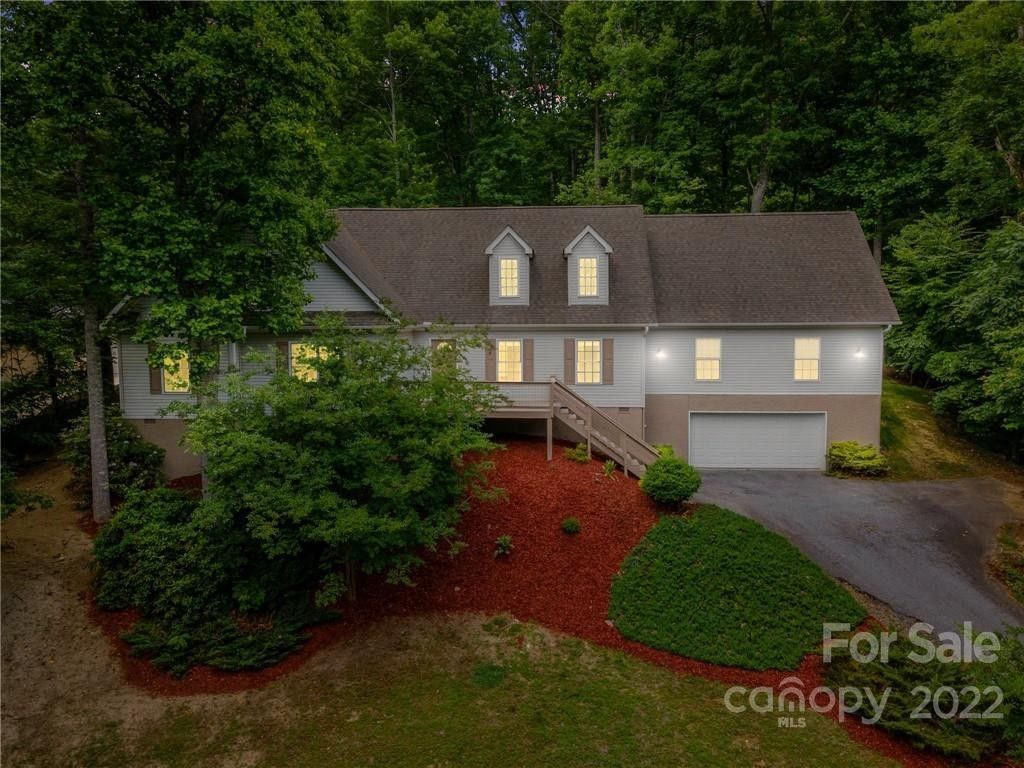 Hendersonville, Henderson County, NC House for sale Property ID