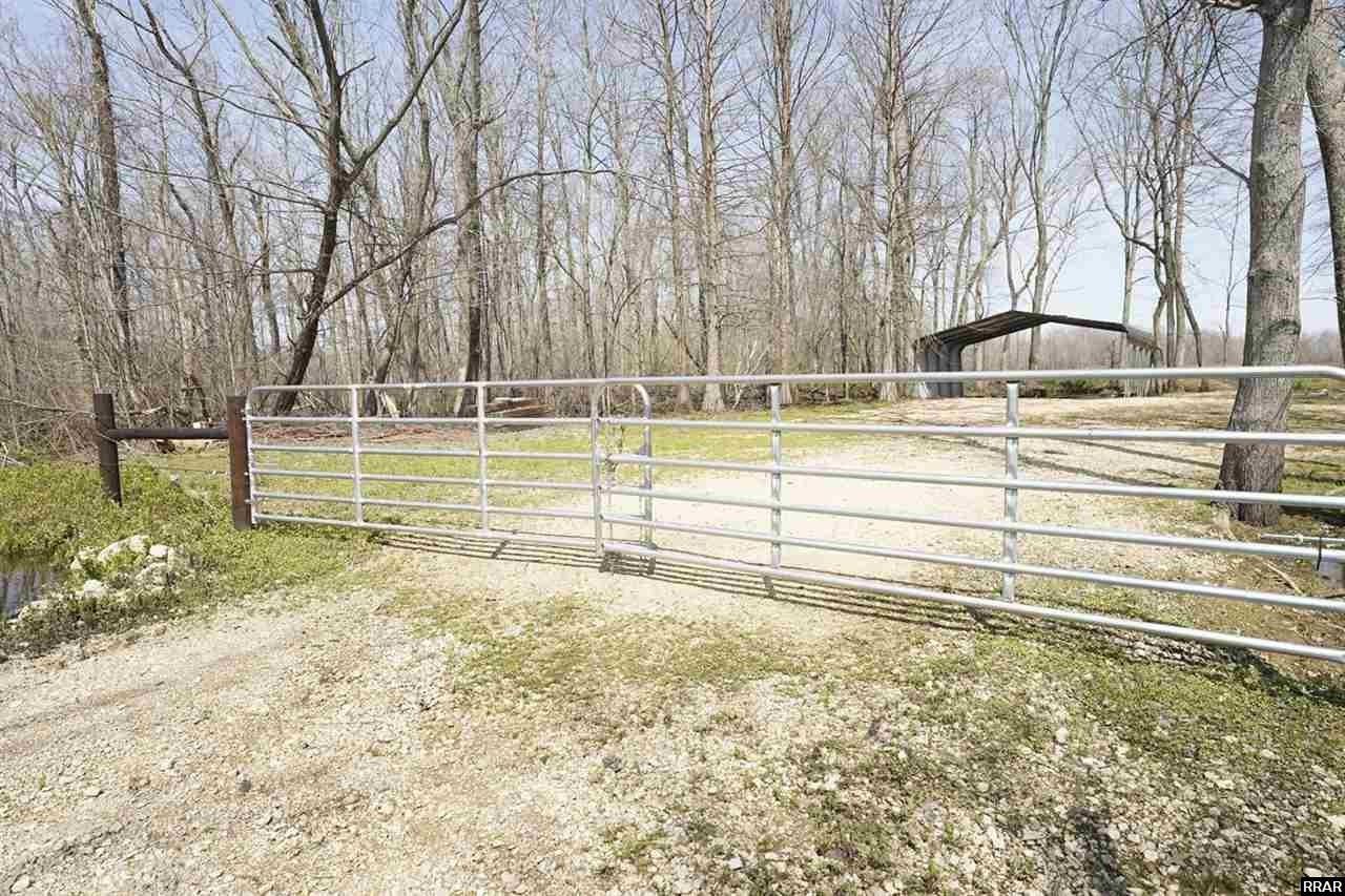 Trenton, Gibson County, TN Undeveloped Land, Lakefront Property