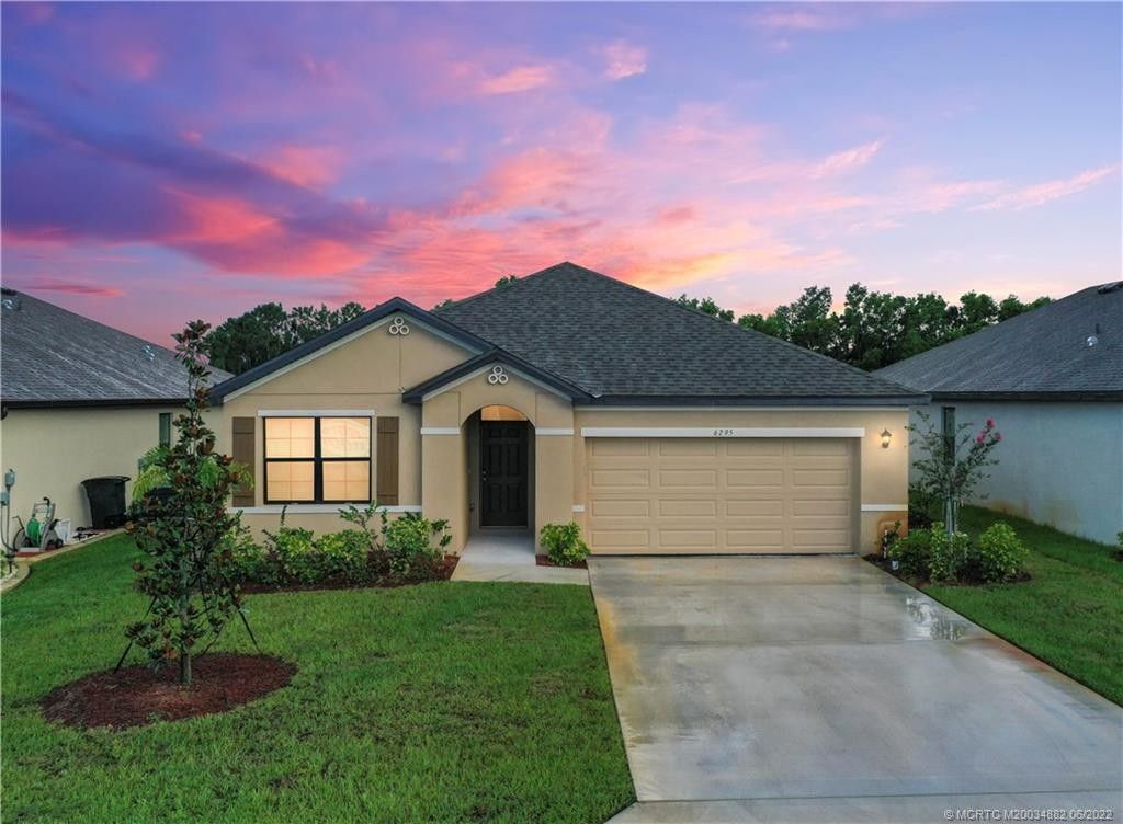 Port Saint Lucie, Saint Lucie County, FL Lakefront Property, Waterfront