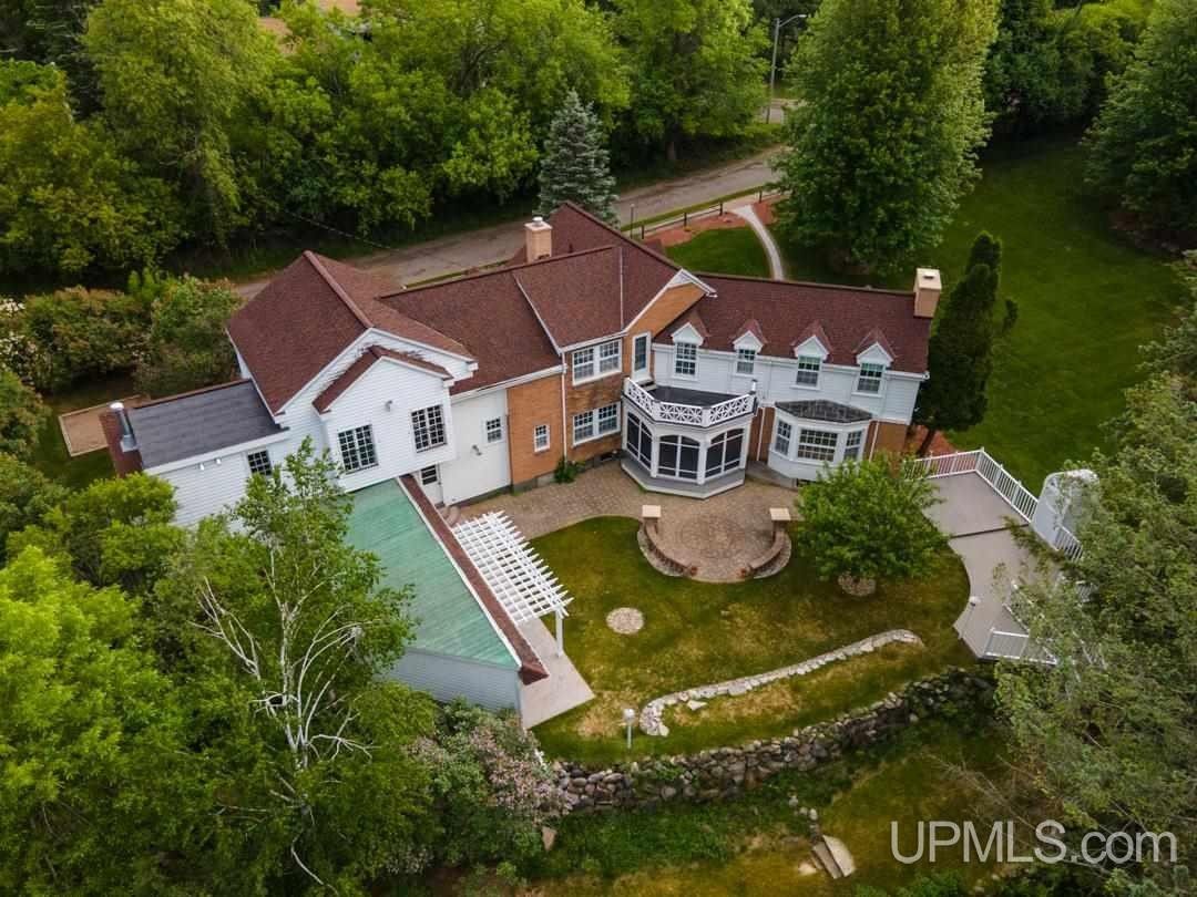 Iron Mountain, Dickinson County, MI Lakefront Property, Waterfront