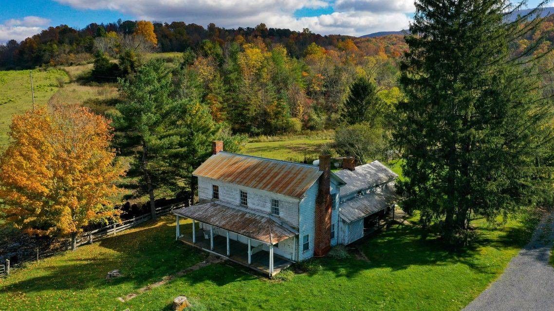 Lindside, Monroe County, WV Lakefront Property, Waterfront Property