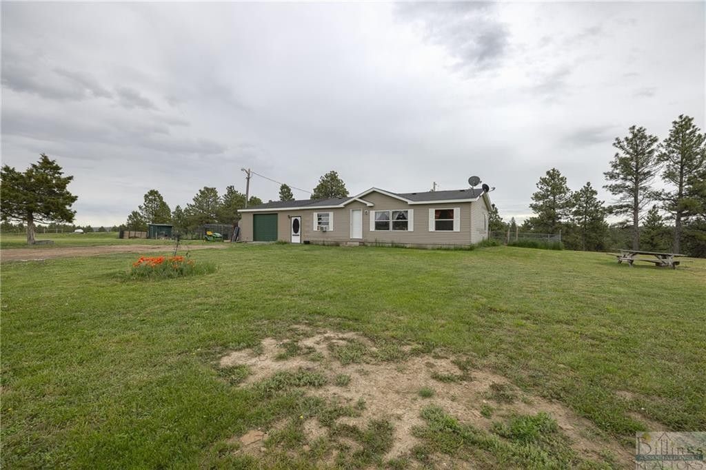 Roundup, Musselshell County, MT House for sale Property ID 413925022