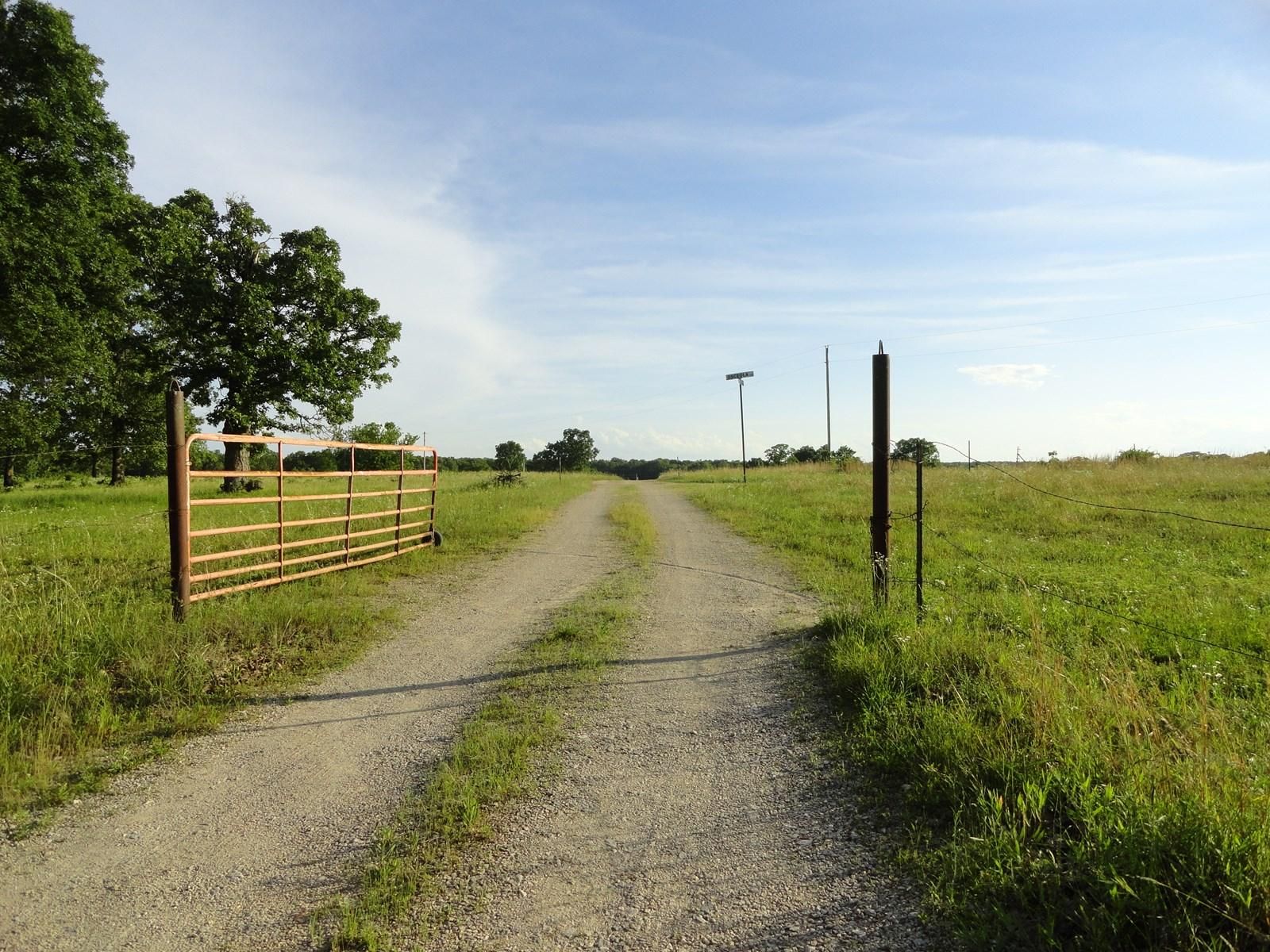 Macks Creek, Camden County, MO Farms and Ranches, Horse Property, House
