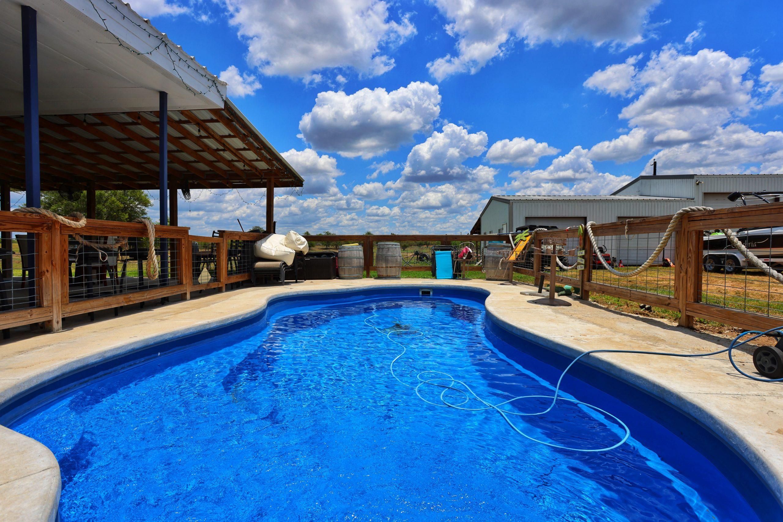 Cuero, Dewitt County, TX Farms and Ranches, Hunting Property, House for