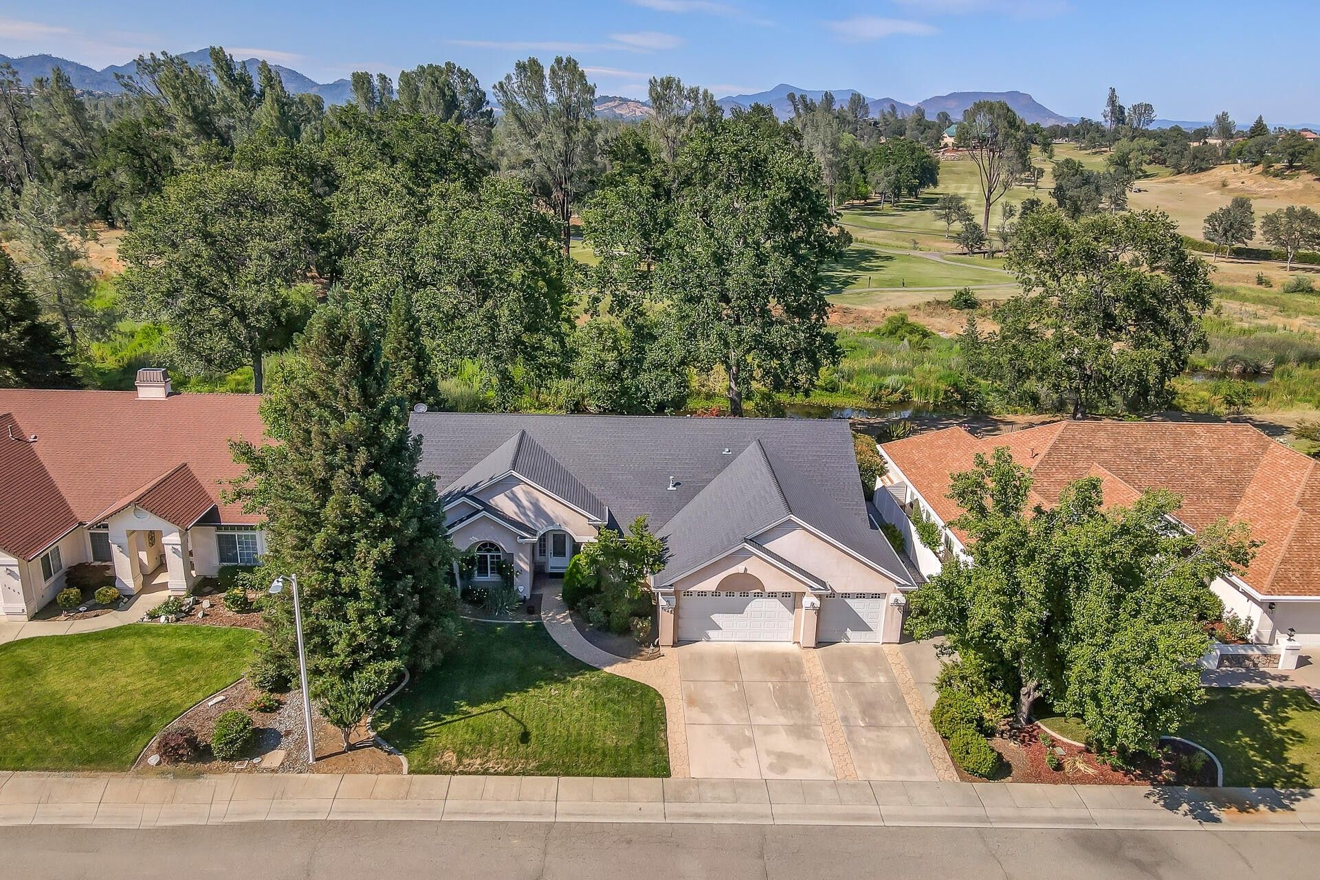 Redding, Shasta County, CA Lakefront Property, Waterfront Property