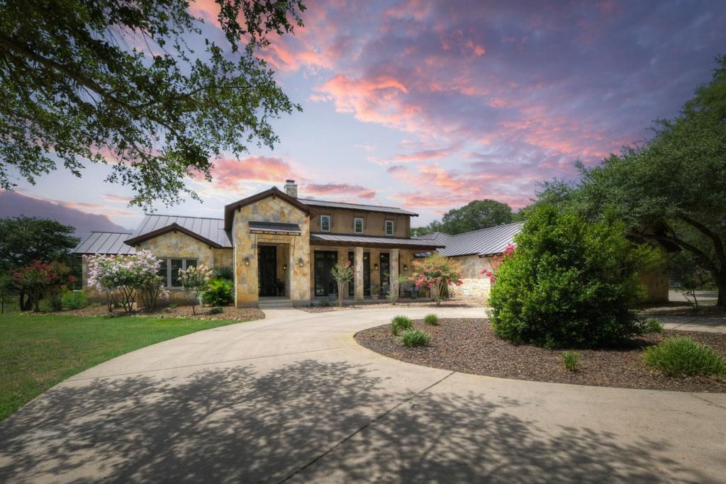 Floresville, Wilson County, TX Recreational Property for sale Property