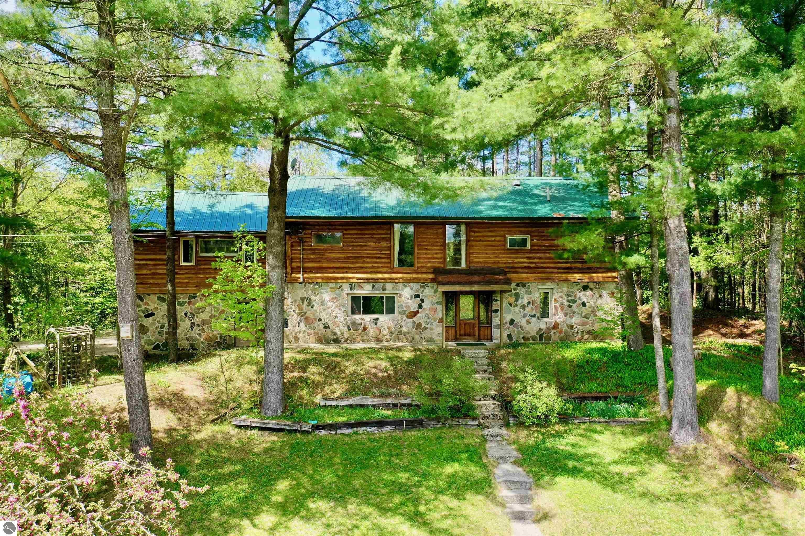 Tustin, Osceola County, MI Lakefront Property, Waterfront Property