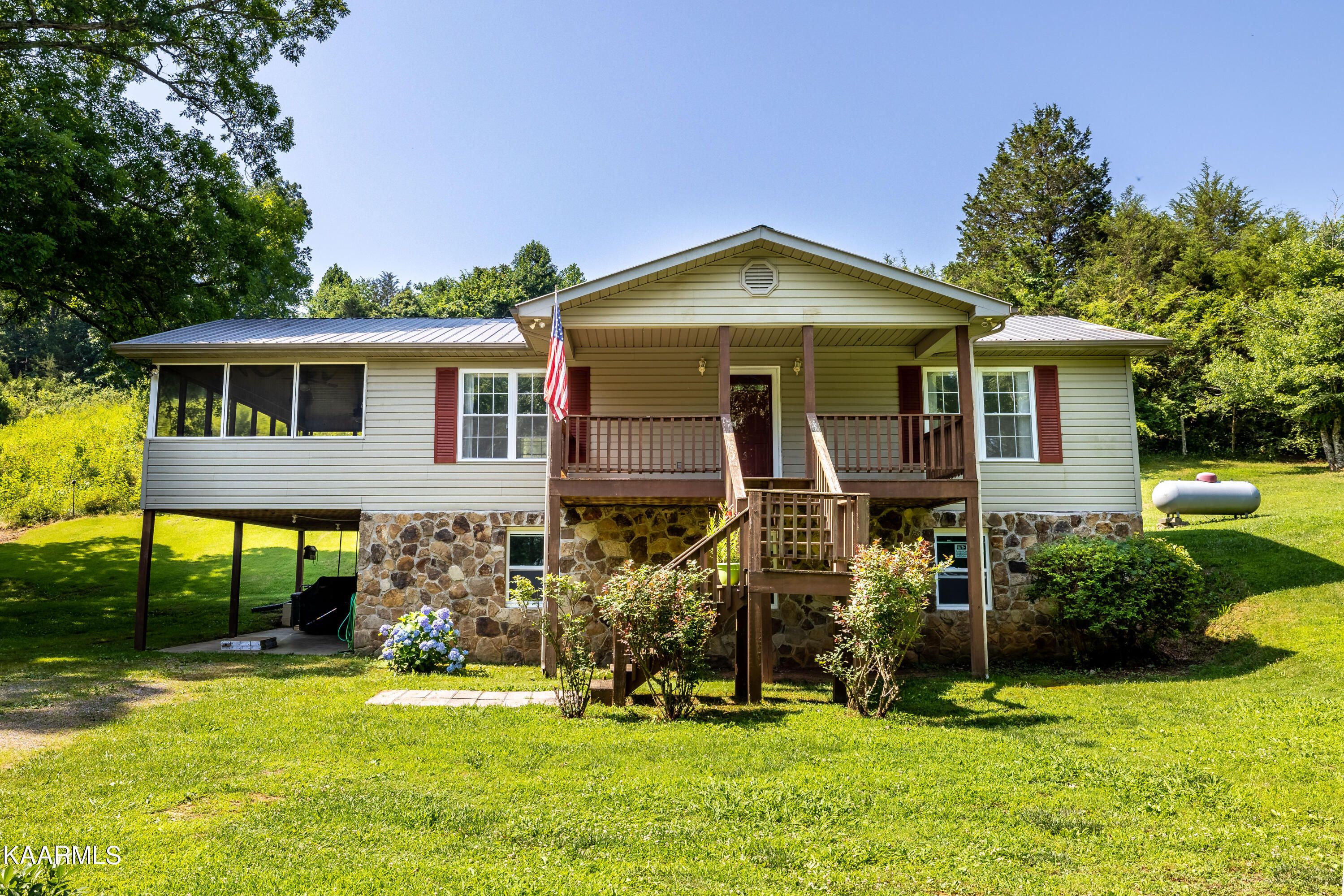 Philadelphia, Loudon County, TN House for sale Property ID 413964254