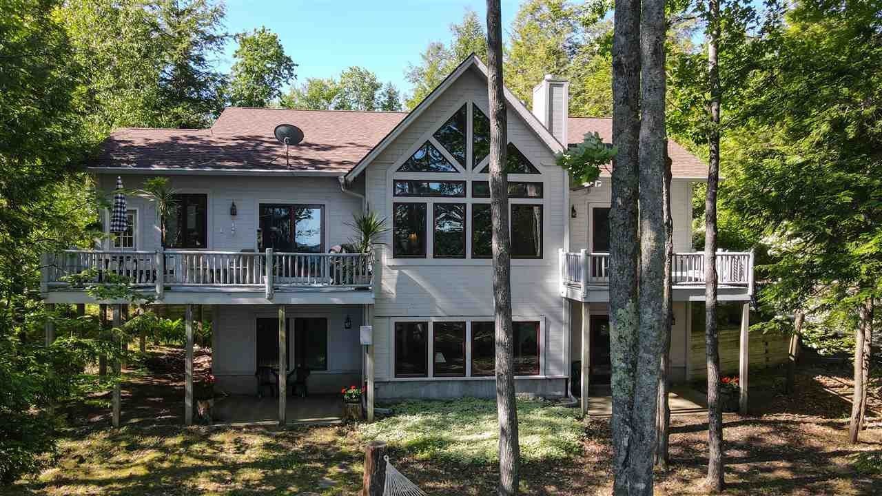 Pellston, Emmet County, MI Lakefront Property, Waterfront Property